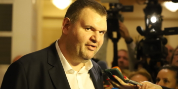 Пеевски: Ако уволнят Калин Стоянов, ще го поканя да води листа на моята партия