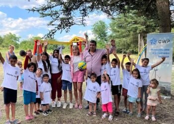 Село Михалич отпразнува нова детска площадка и игрище за волейбол