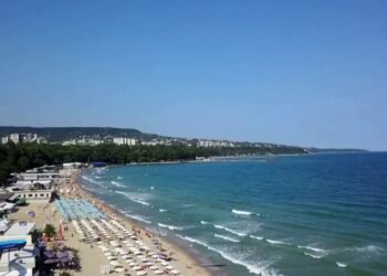 Три варненски плажа са с отлично качество на морските води