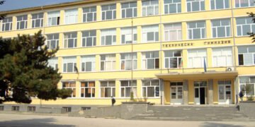 216 000 лв. ще отпусне правителството на Техническата гимназия във Варна за реконструкция на работилница