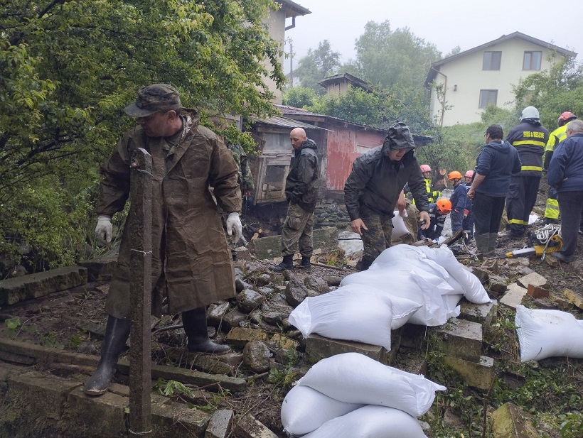 Пострадалите от наводнението в Берковица ще получат максимално бързо помощ от Социалното министерство
