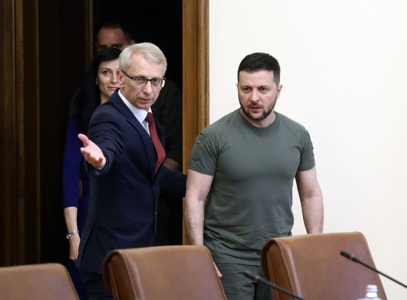 Зеленски: Благодаря ти, България, че защитаваш живота на нашия народ