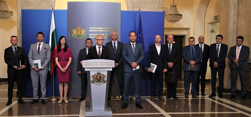 Кабинетът ще поиска оставката на главния секретар на МВР