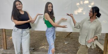 Уникалното арт събитие “Децата на Варна рисуват” събира отново малки и големи художници в Детския кът на Варна (ВИДЕО)