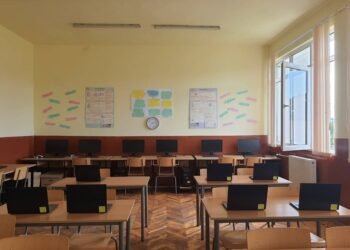 По предложение на родители и учители: По-дълга есенна ваканция, пролетната няма да се слива с Великден