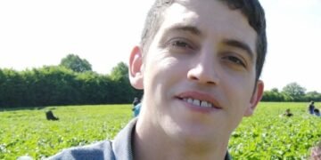 Още един млад българин е в неизвестност, майка му моли за помощ!