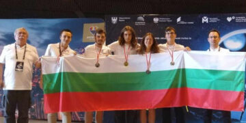 Българчета с пет медала на Международната олимпиада по астрономия и астрофизика