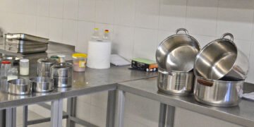 Община Варна осигурява диетична храна за 130 деца до 3-годишна възраст