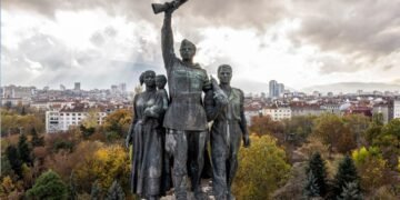 БСП предлага: 2 млн. лв. в бюджета за възстановяване на Паметника на Съветската армия