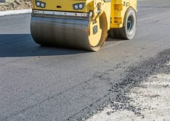 Ремонтират част от уличната мрежа във Вълчи дол по проект