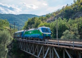 Любителите на железопътния транспорт в България могат да участват в Европейски железопътен фотографски конкурс