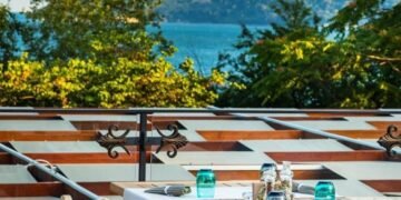 Административният съд във Варна нарочи нова дата на делото за шатрите на ресторант „Хоризонт“