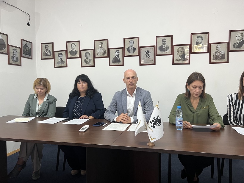 Коста Стоянов, "Възраждане": Варна заслужава качествена образователна инфраструктура и всяко училище да е в отделна сграда!
