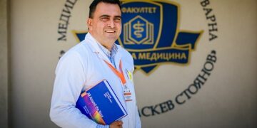 Професор от МУ-Варна е първият български оториноларинголог в комитета на IFHNOS