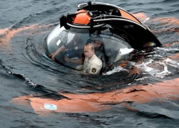 НАТО се обръща към подводни дронове и AI в опит да възпира Русия