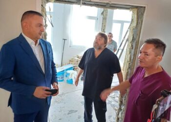 Ремонтират урологичното отделение в МБАЛ “Св. Анна“ с подкрепа от Община Варна (ВИДЕО)