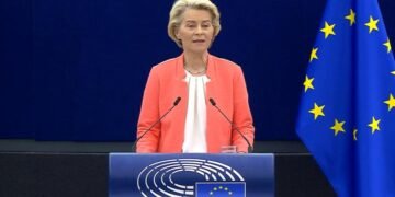 Фон дер Лайен: Нападението на "Хамас" е хладнокръвен акт на война