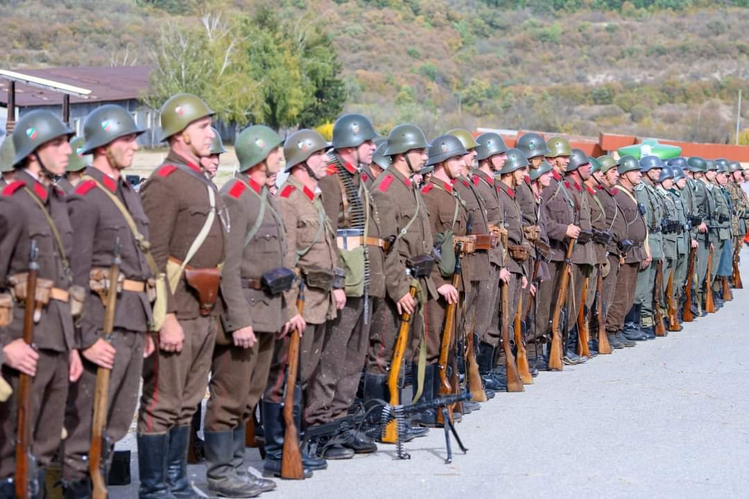 Курсанти от Морско училище участваха във възстановка на сражението за Страцин (СНИМКИ)