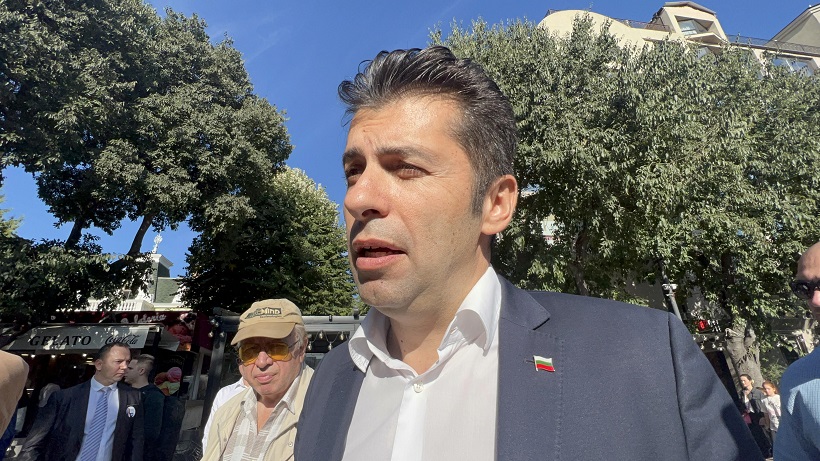 Кирил Петков: Взехме решение да има пълна прозрачност по темата за потенциален купувач на "Лукойл"