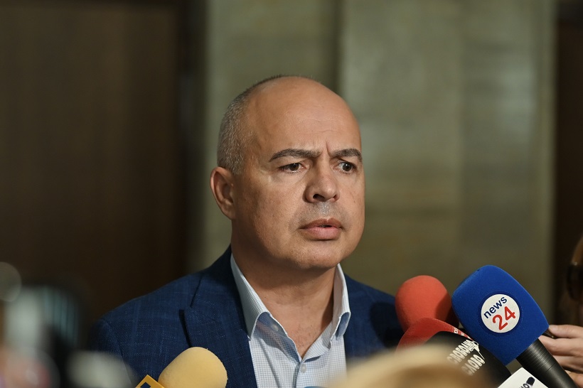 Георги Свиленски: Отговорността за служебния кабинет е на Главчев и на президента Радев, който го избра и назначи