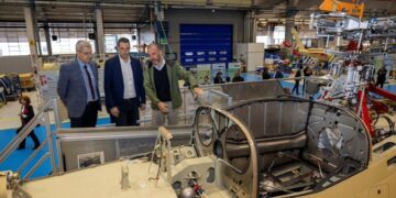 Тестват първия български хеликоптер за спешна помощ по въздуха през ноември