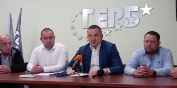 Съветниците от ГЕРБ – Варна: Сглобка управлява Варна – корпорации, националисти, розови демократи и комунисти (ВИДЕО)