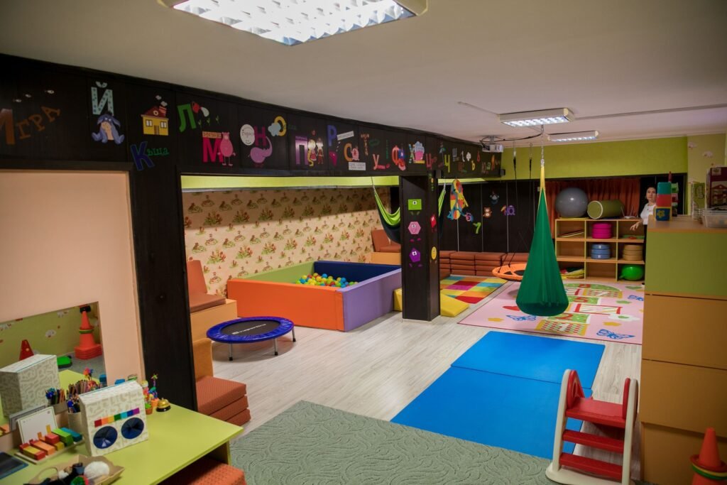 Откриха новата стая по ерготерапия в ДГ 36 "Морска звездица" във Варна