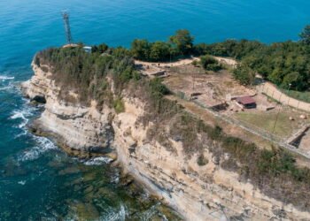 Жители на Бяла, Долни чифлик и Аврен изкараха курсове за управление на кораб