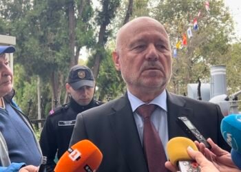 Тодор Тагарев: Оказването на помощ на Украйна остава безспорен приоритет на кабинета