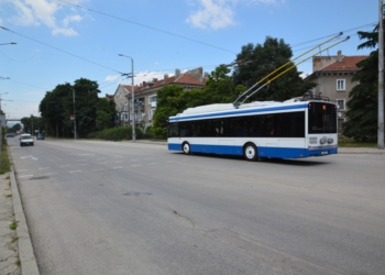 Променят маршрута на тролейбуси 82 и 83 от и до жп гара Варна
