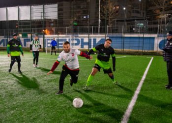 Резонни победи за фаворитите в АМФЛ-Варна