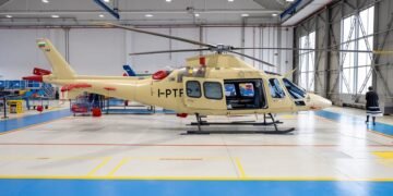 Първият медицински хеликоптер в България извърши тестови полет