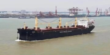 Шести член на екипажа на "Верила" е арестуван от ирландската полиция