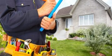 Професионалните домоуправители и етажната собственост влизат в електронни регистри