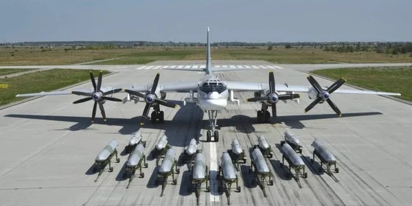 Руснаците изстреляха срещу Киев крилати ракети от бомбардировачи Ту-95МС
