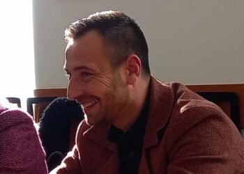 Кметът на Вълчи дол Калоян Цветков дарява имота си за изграждането на приют за бездомни животни! (ВИДЕО)