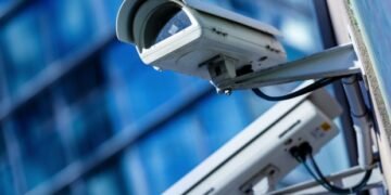 Слагат видеонаблюдение на близо 2000 точки във Варна