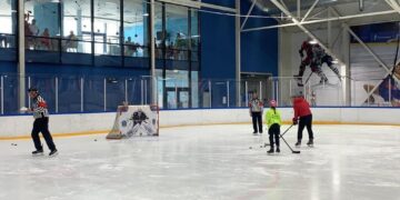 Спортни клубове със сигнал за състоянието на ледената пързалка във Варна