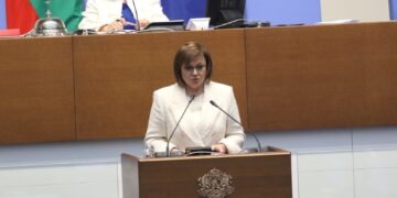 Корнелия Нинова: Г-н президент, сменете Главчев, не преговаряйте с мафията