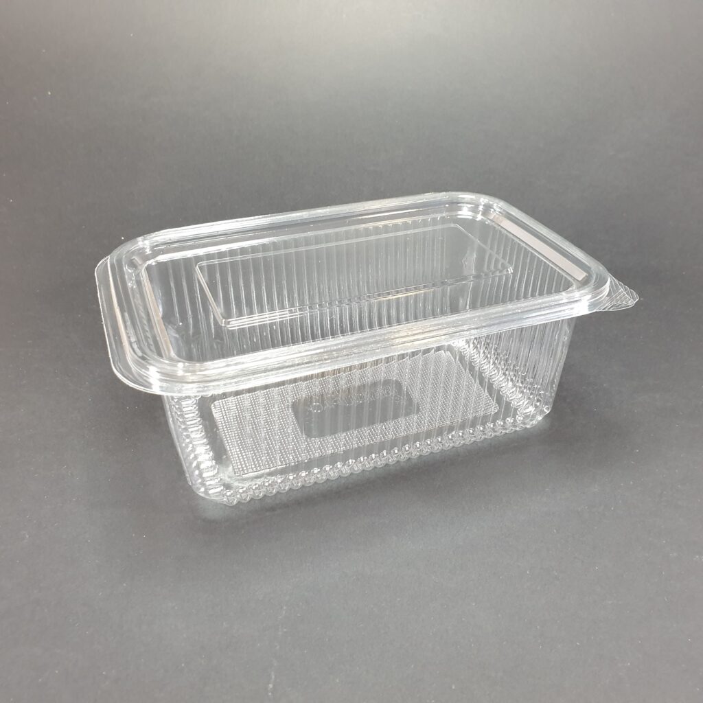 Гражданите могат да изискват алтернатива на пластмасовите чаши и кутии в търговските обекти