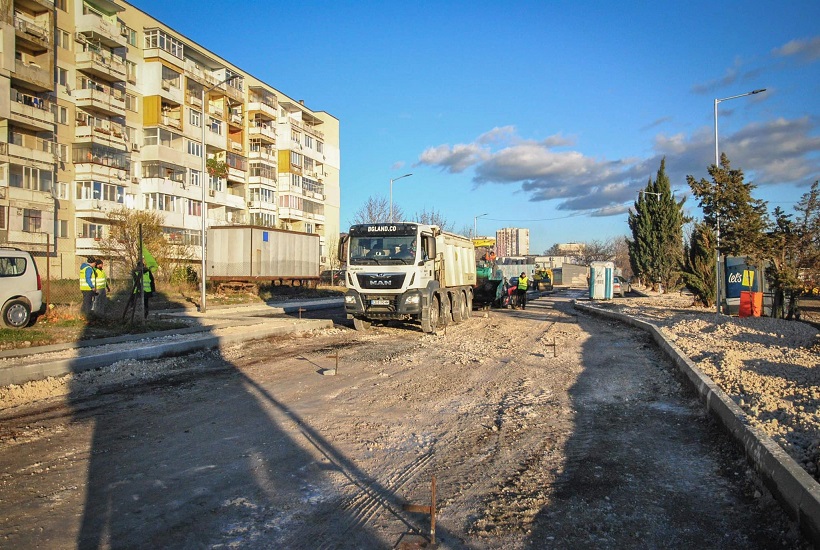 До 17:30 часа днес ще бъде затворен участъкът между ул. „Петър Дертлиев“ и бул. „Трети март“ в кв. „Кайсиева градина“
