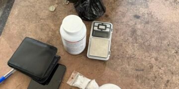 Криминалисти задържаха ученик с наркотици във Варна