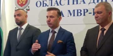 Рекетираният с 10 000 лв. варненец сам подал сигнал в полицията за изнудването, задържаният общинар е осъждан за грабеж (ВИДЕО)