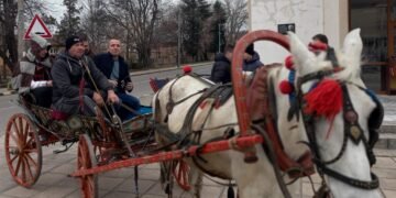 С ритуал по зарязване на лозята община Суворово отбеляза Трифон Зарезан (СНИМКИ)