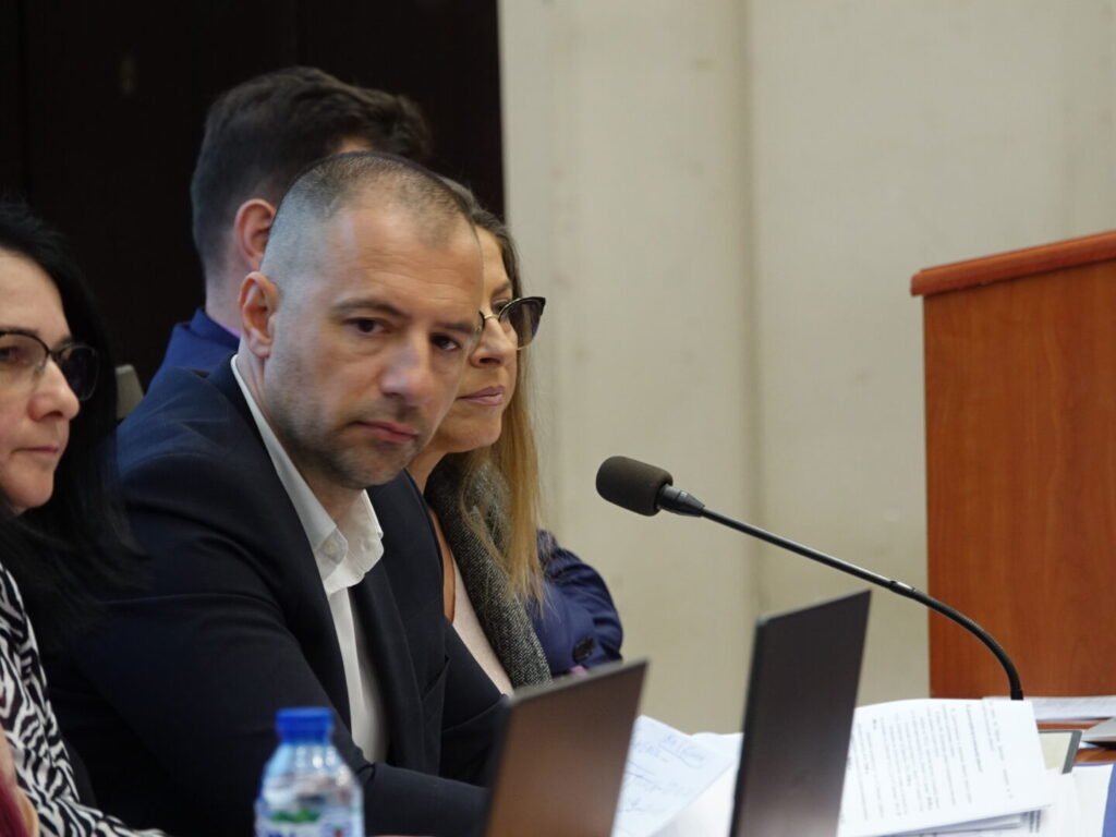 Николай Стефанов, ПП-ДБ - Варна: Нашите опоненти създават фейсбук съдържание за заблуда на избирателите, а ние работим