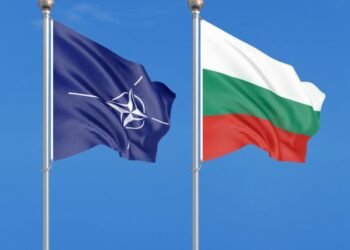 МВнР обяви конкурс за студенти и курсанти за 20-тата годишнина на България в НАТО