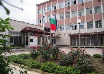 Стартира проектът "Бъдеще за децата в община Долни чифлик"