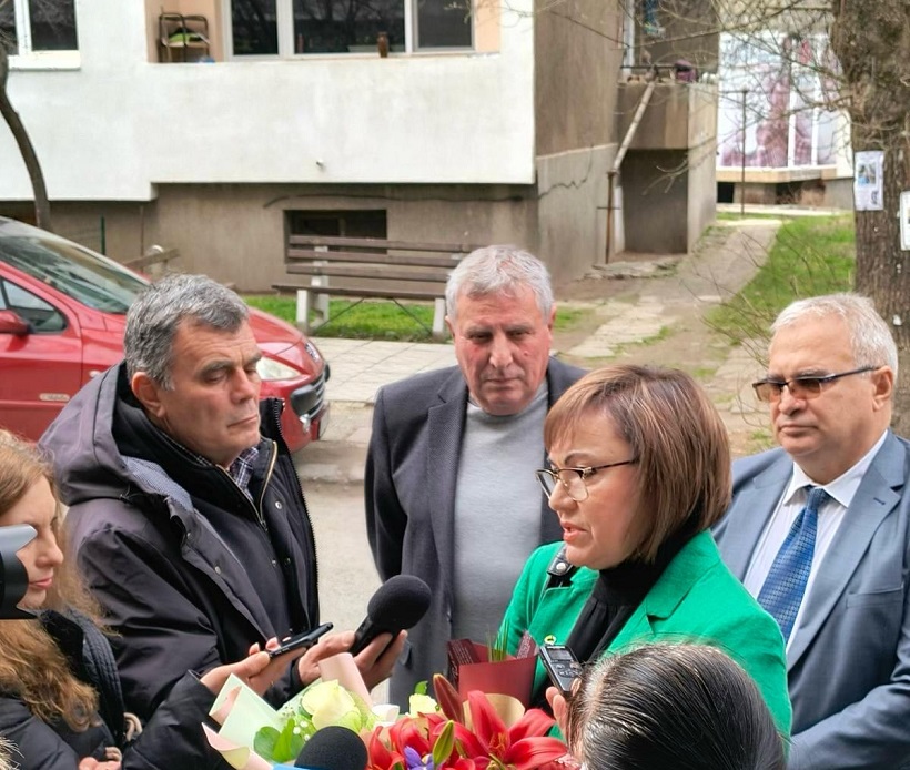 Нинова: Докато сглобката си поделят държавата, мобилни и ВИК оператори, банки и монополи грабят народа