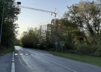 До два месеца трябва да започне ремонтът на пътя за кв. „Галата“