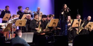 Вокални педагози от Варна и топ модел търсят млади таланти по проект “Изпей мечтата си с нас”